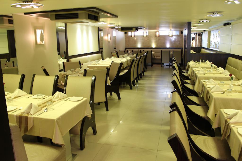 Hotel Embassy By Akupara Ajmer Esterno foto