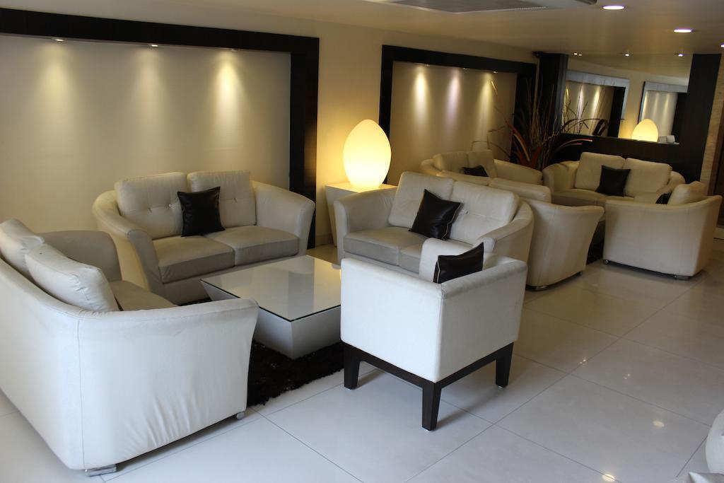 Hotel Embassy By Akupara Ajmer Esterno foto